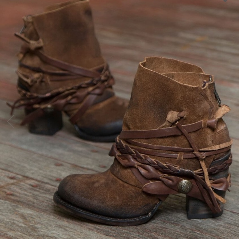 SOLD FREEBIRD Cairo Leather Suede Boots